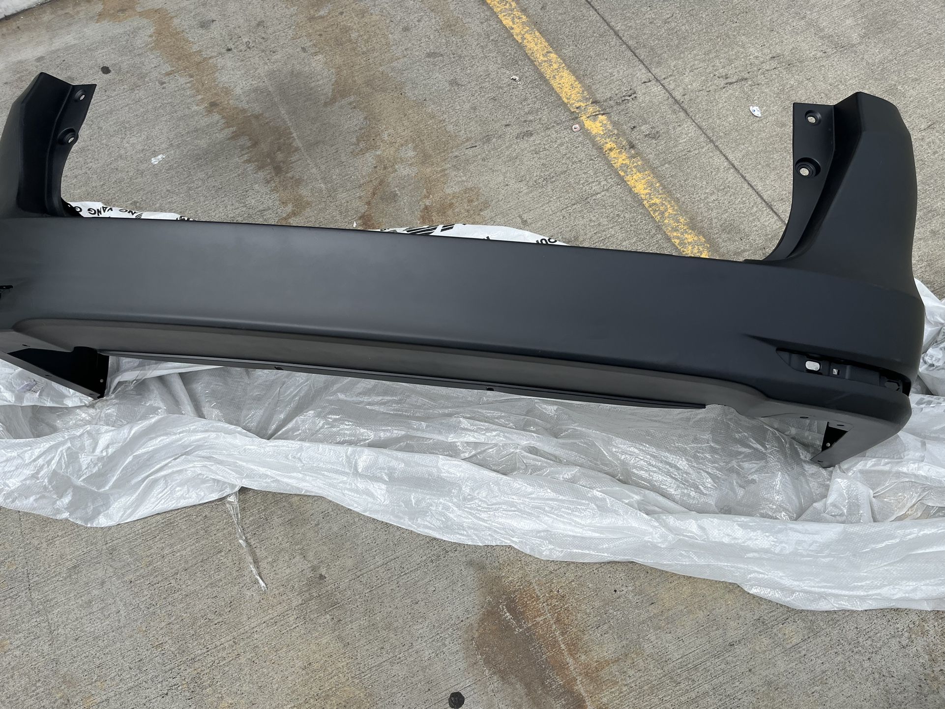 18-24 Honda Odyssey Rear Bumper