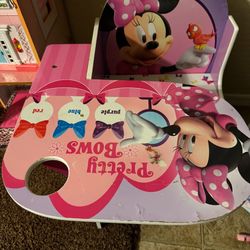 Minnie Mouse Desk 