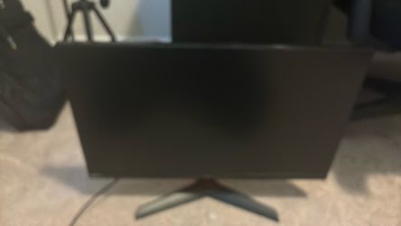 24 Gaming monitor