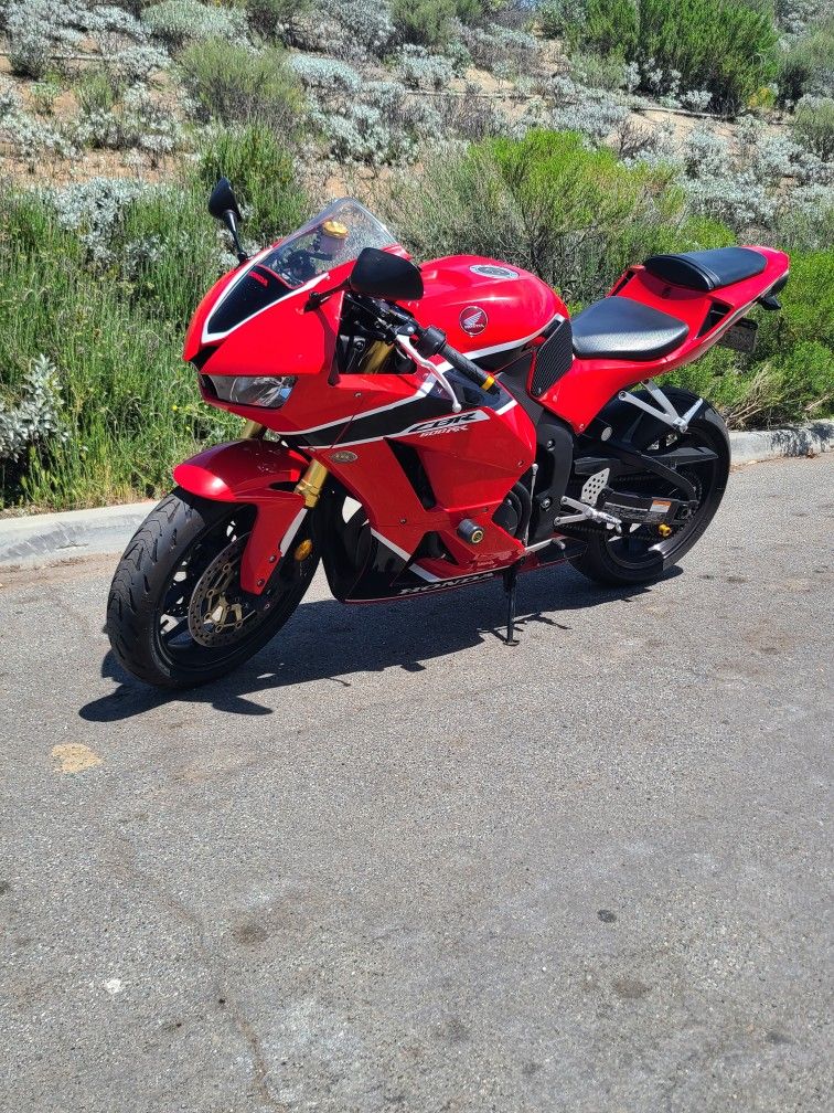 2017 Honda CBR 600RR