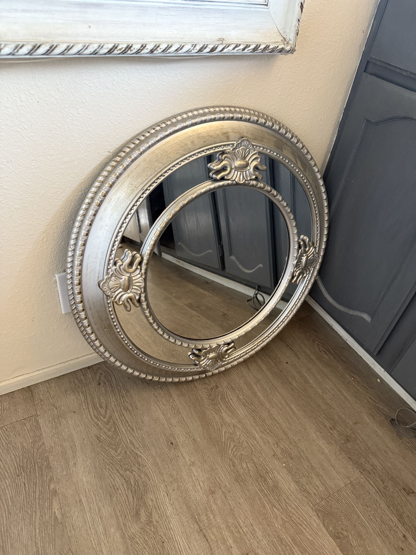 28” Round Acrylic Silver Mirror Boho Decor