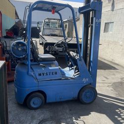 Forklift