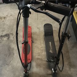 2 Maxtra electric Scooters 