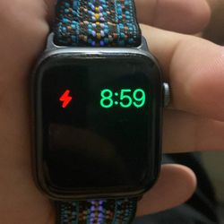 Apple Watch Series 4