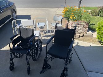 Medial chair wheelchair
