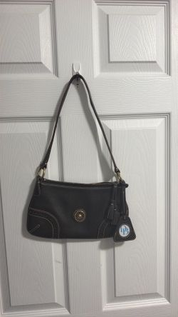 Dooney Bourke