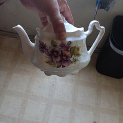 Tea Pot 