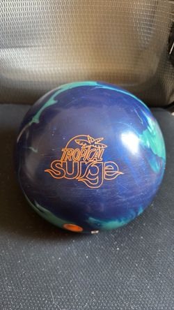 Storm Tropical Surge 14Lb Bowling Ball