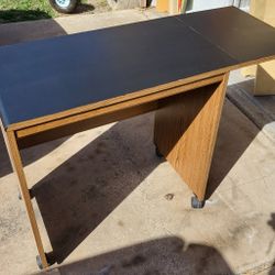 Table, Desk, Craft Table, Sewing Table 