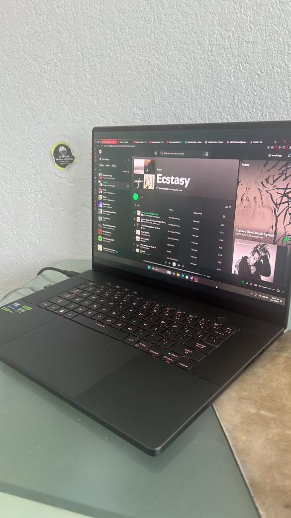 ASUS - ROG Zephyrus G16 16" OLED 240Hz RTX 4070