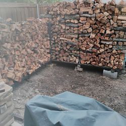 Pecan Firewood $10  i Also Have A Stack Of 4 Ft By 4 Ft For $ 125