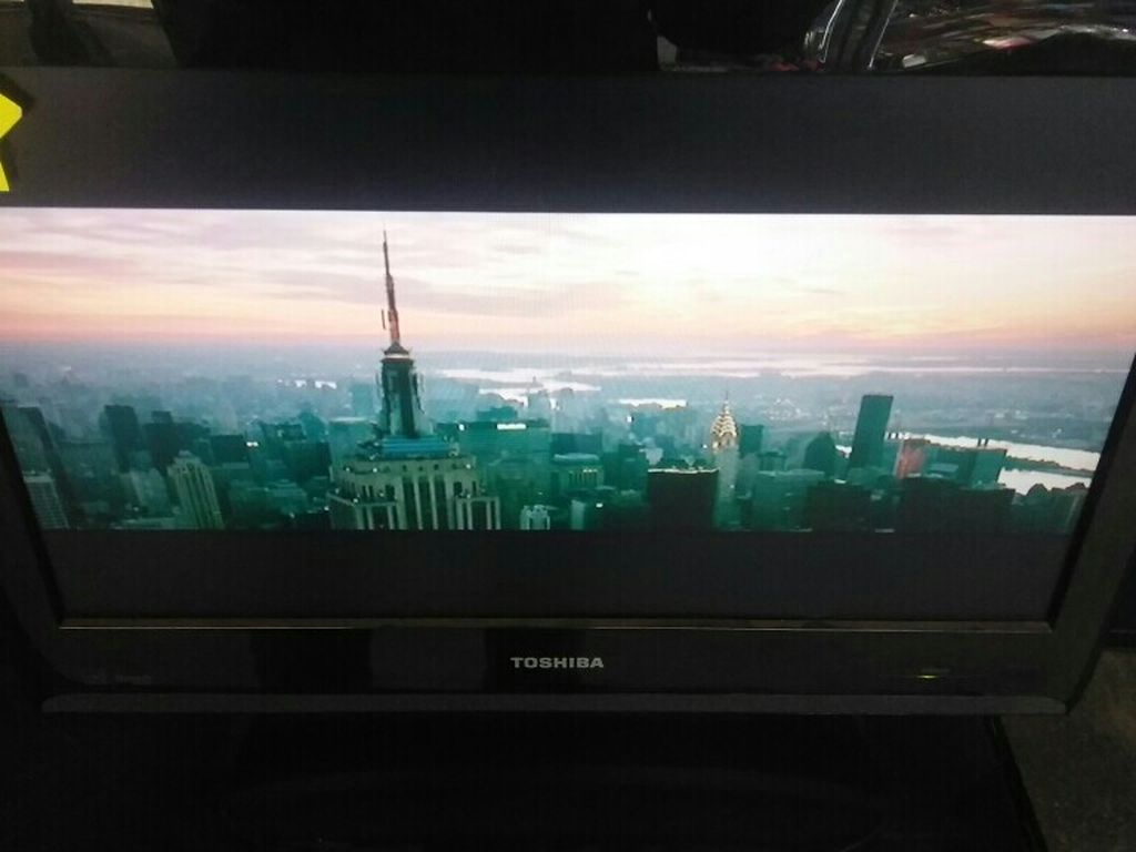 19" Toshiba TV