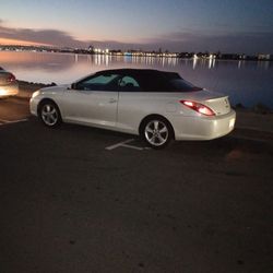 Toyota Solara 