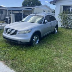 Infiniti FX35 2004