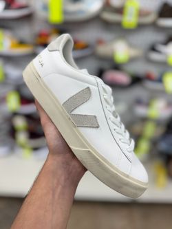 VEJA CAMPO LEATHER WHITE SNEAKERS SIZE 6 USED