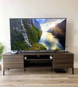 65” TCL QLED 4K Smart TV + TV Stand