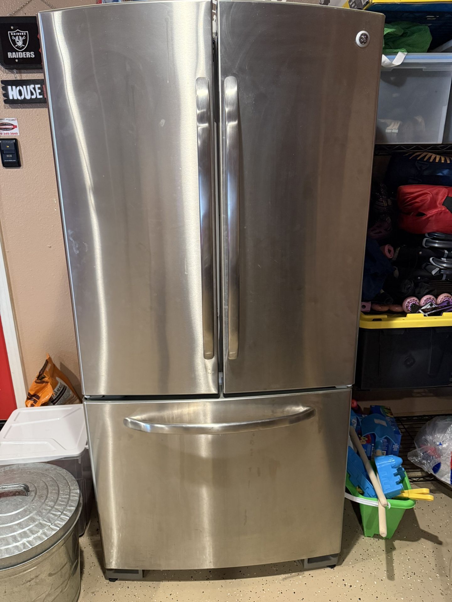 GE Refrigerator