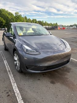 2022 Tesla Model Y Long Range - Clean Title