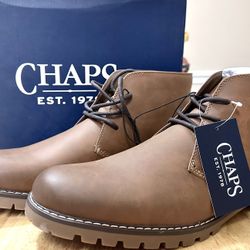 Chukka male boots from Chaps.