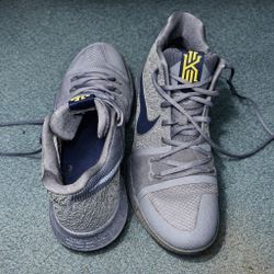 ⭐ Nike Kyrie 3 Cool Grey – Lightweight Basketball Shoes
