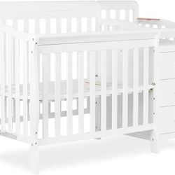 Dream On Me Jayden 4-in-1 Mini Convertible Crib And Changer in White - BNIB