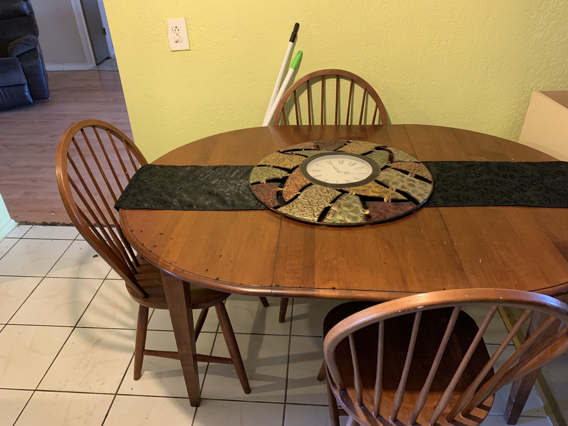 Kitchen table with 4 chairs clock and runner