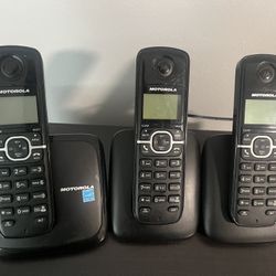 Motorola Cordless Phones (Set of 3)