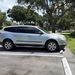 2010 Chevy Traverse 