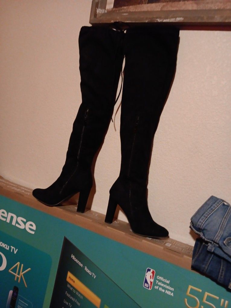 Hi Knee Boots