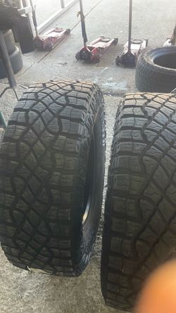 2 llantas 305/70/18 Goodyear