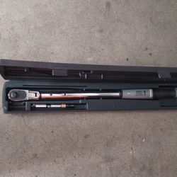 Snap On Tools 1/2 Drive Tech angle Electronic Torque Wrench Like New Condition 