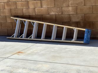 Werner 8’ Fiberglass Ladder