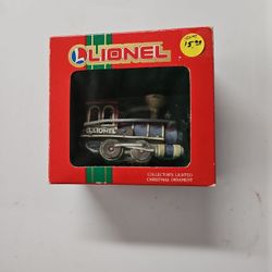 Lionel Lighted Collectors Ornament