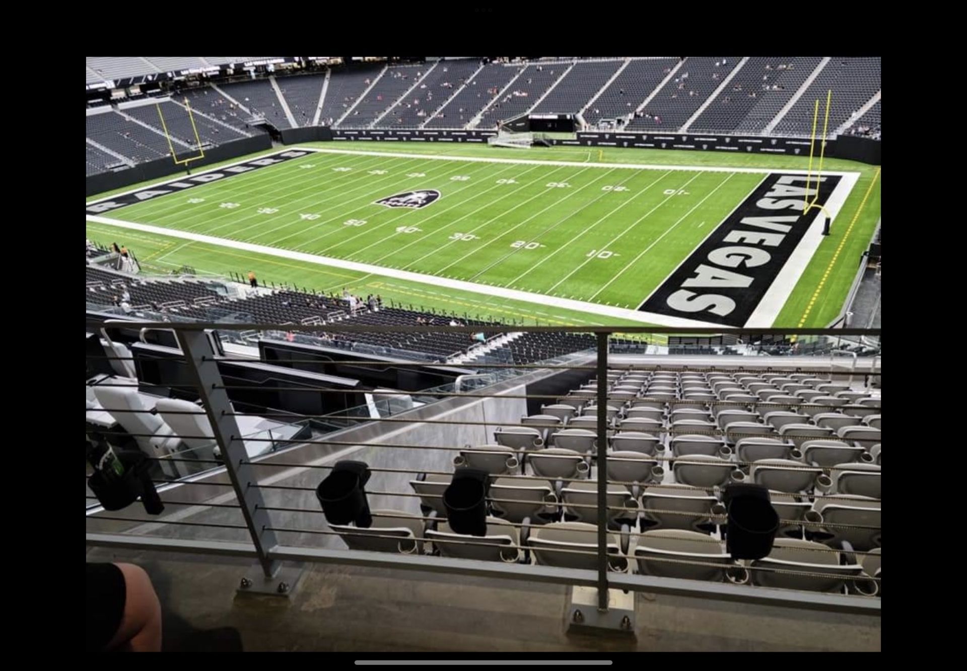 Las Vegas Raiders Vs New York Giants 2-Tix $400 Each