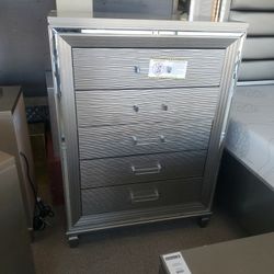 Chest 