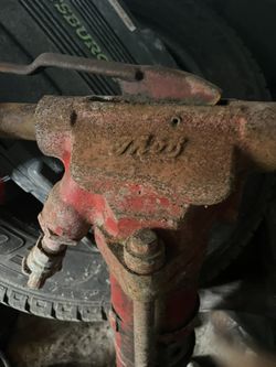 Ventage Jack Hammer