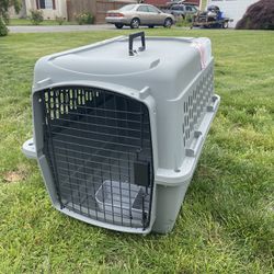 Dog Carrier/crate