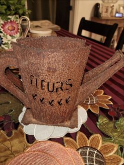 Rustic Metal Fleurs Watering Can Planter