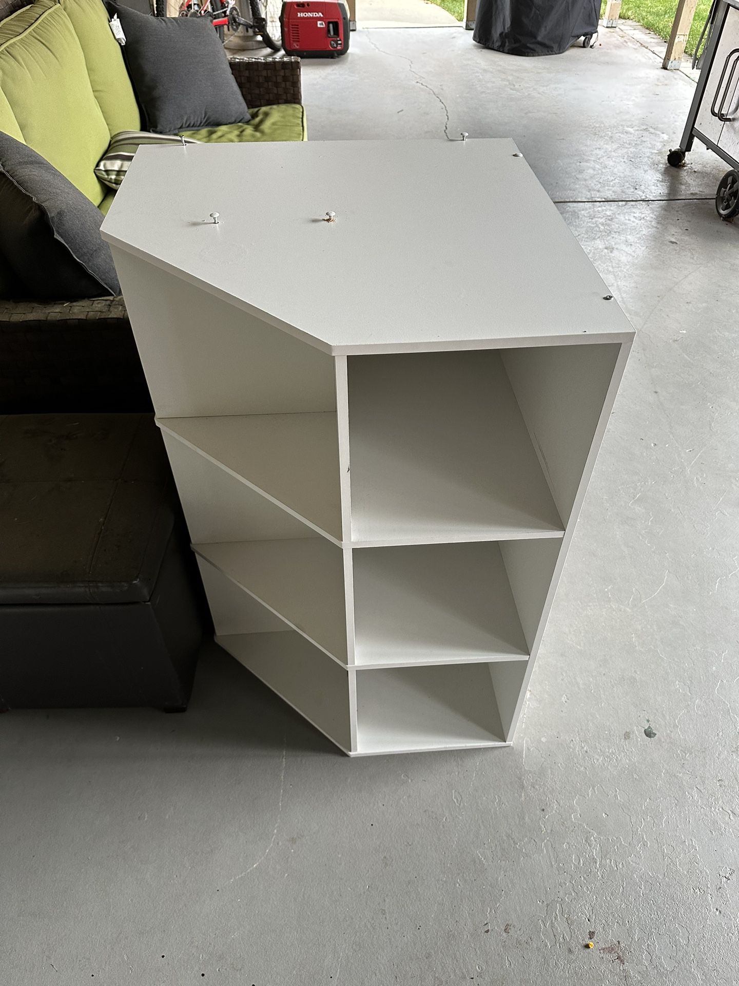 Corner Shelf White