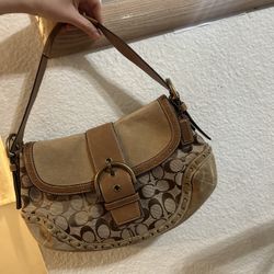 Vintage Coach Suede Soho Hobo Tan/Brown Shoulder Bag