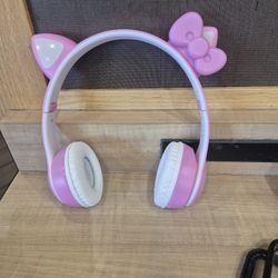 
Hello Kitty Wireless Bluetooth 