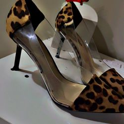 Heeled boots
