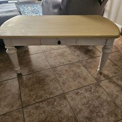 Coffee Table (as is) 20.00 or best cash offer