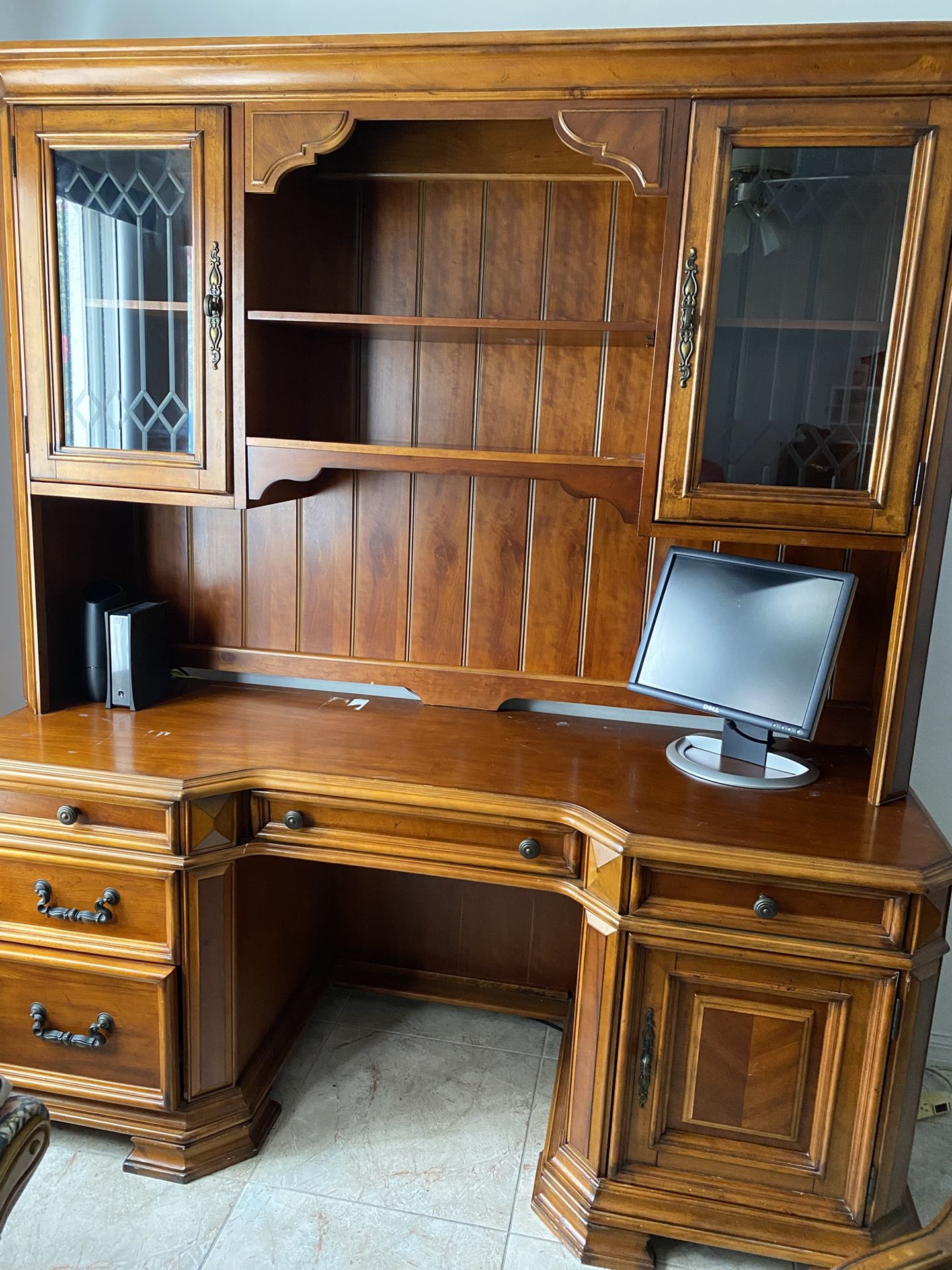 Office Desk