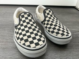 Vans Classic Slip-On Checkerboard Shoe (size 2) kids sizes