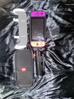 Nintendo switch set, game console, case, holder, and wiring