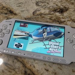 Playstation Psp 3000 Pearl White Mod--ded Video Game Console 