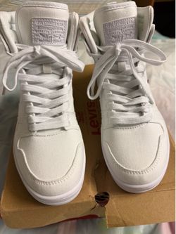 LEVI’S Women’s High Top Sneakers White Size 7 New - Never Worn