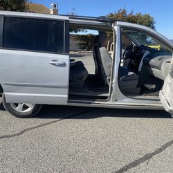 2008 Dodge Grand Caravan