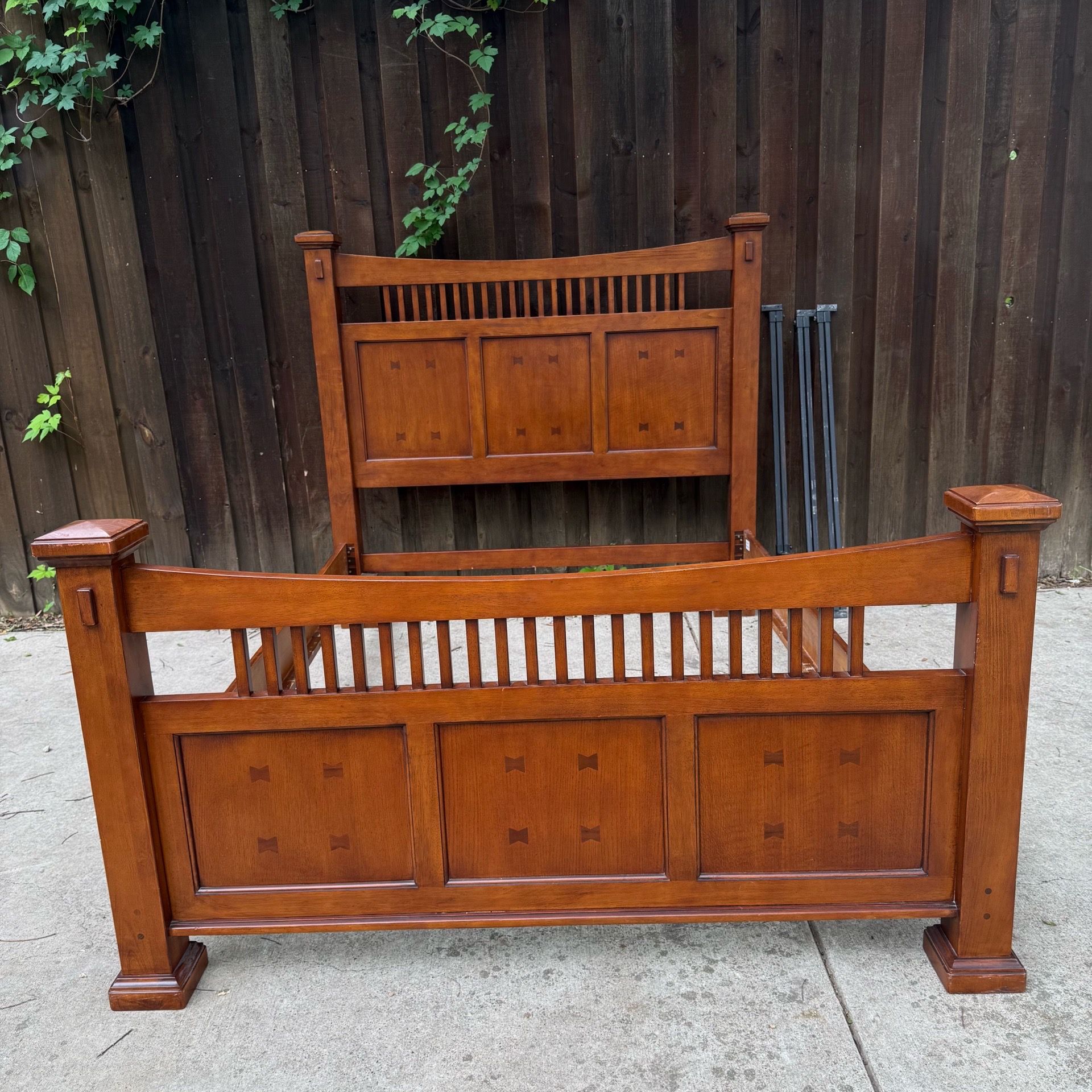 Queen Size Wooden Bed Frame